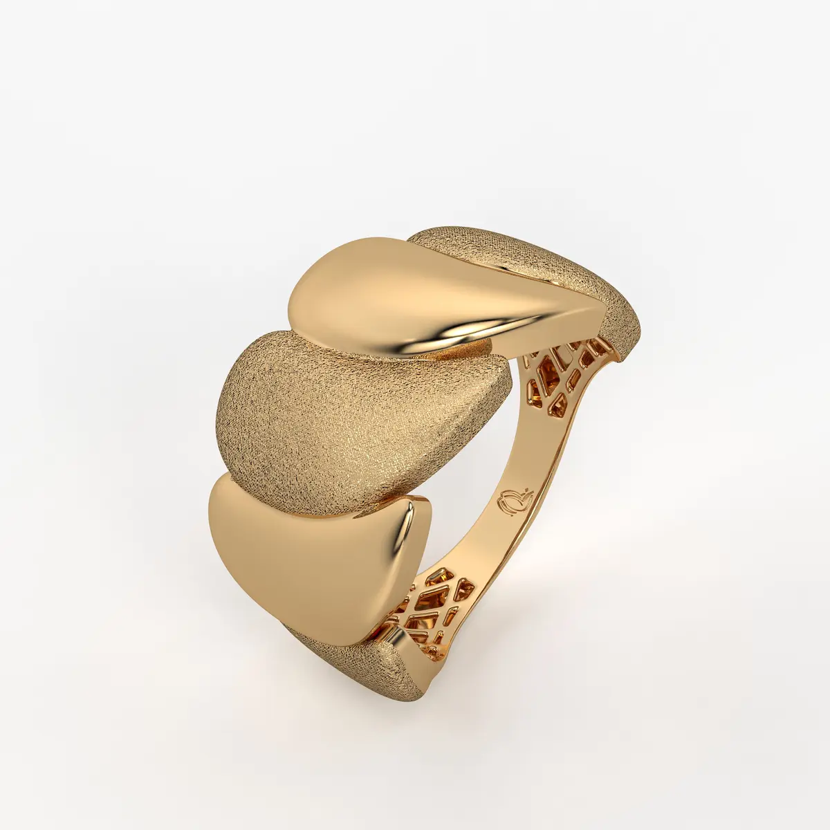 Trivexa Sculpted Leaf Statement Ring